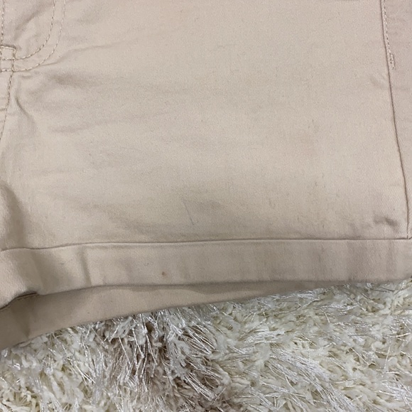 high wasted stretch shorts - Picture 4 of 4